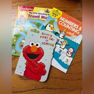 Sesame Street Elmo's First Day of School Book - Red and White